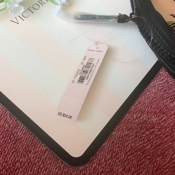 Victoria’s Secret Beauty Bag Clear Floral Print NEW - Picture 6 of 7